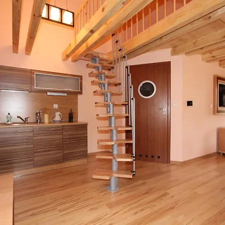 Apartamenty & Restauracja Nadmorska Krynica Morska Exterior foto