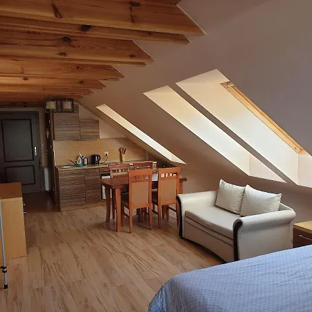 Apartamenty & Restauracja Nadmorska Krynica Morska Exterior foto
