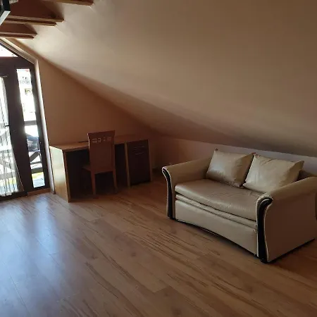 Apartamenty & Restauracja Nadmorska Krynica Morska Exterior foto