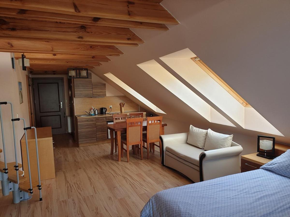 & Restauracja Nadmorska Apartment Krynica Morska